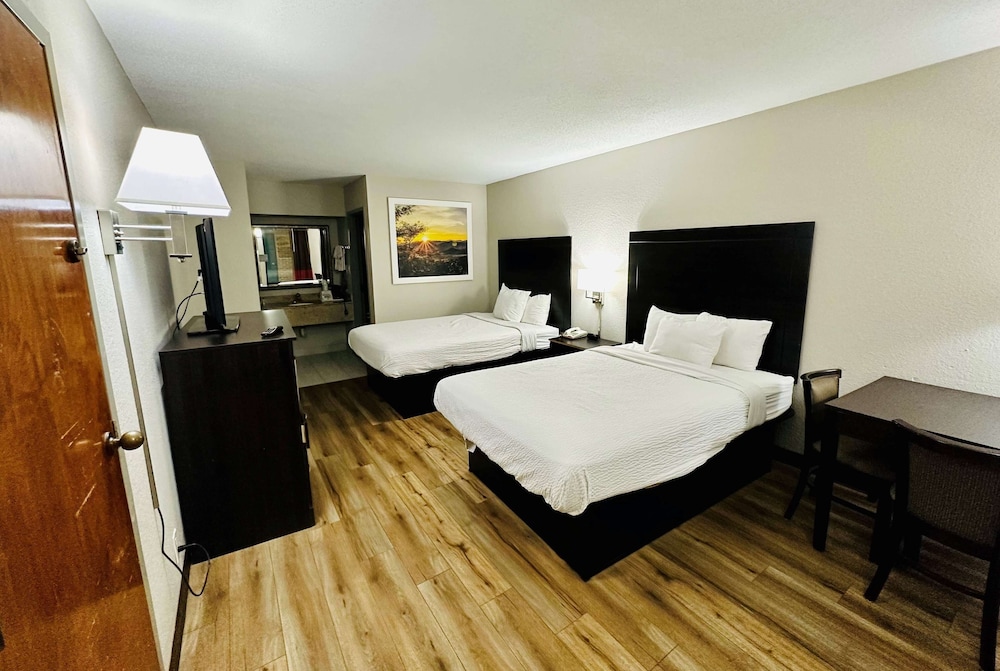 Days Inn by Wyndham Easley/Greenville/Clemson Area 18/38
