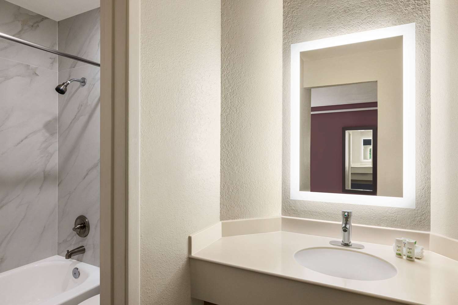 La Quinta Inn San Antonio Lackland 45/49