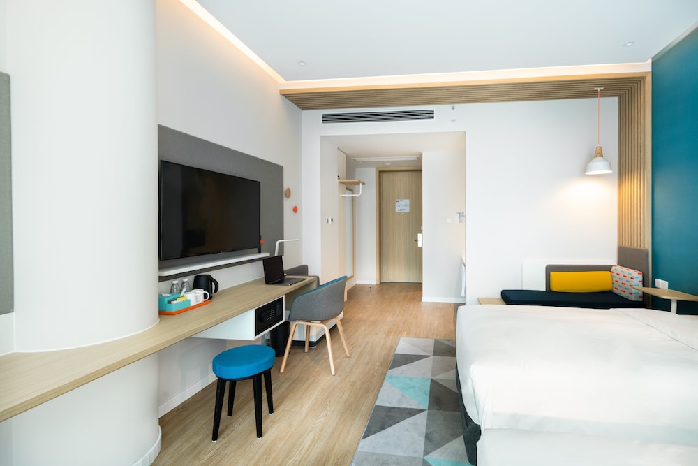 Holiday Inn Express Shanghai Pudong Zhangjiang 25/66