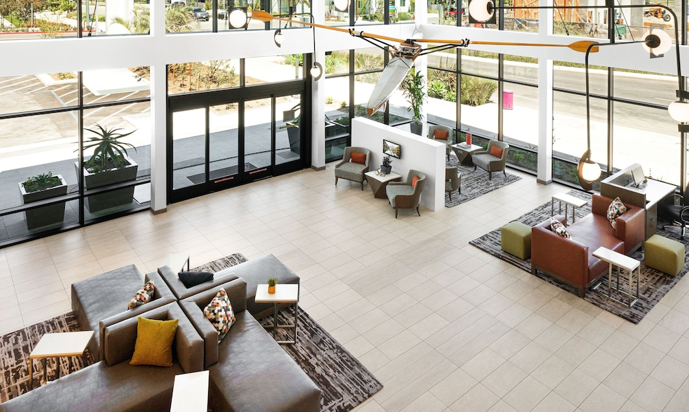 Ayres Hotel San Diego South - Chula Vista 34/52