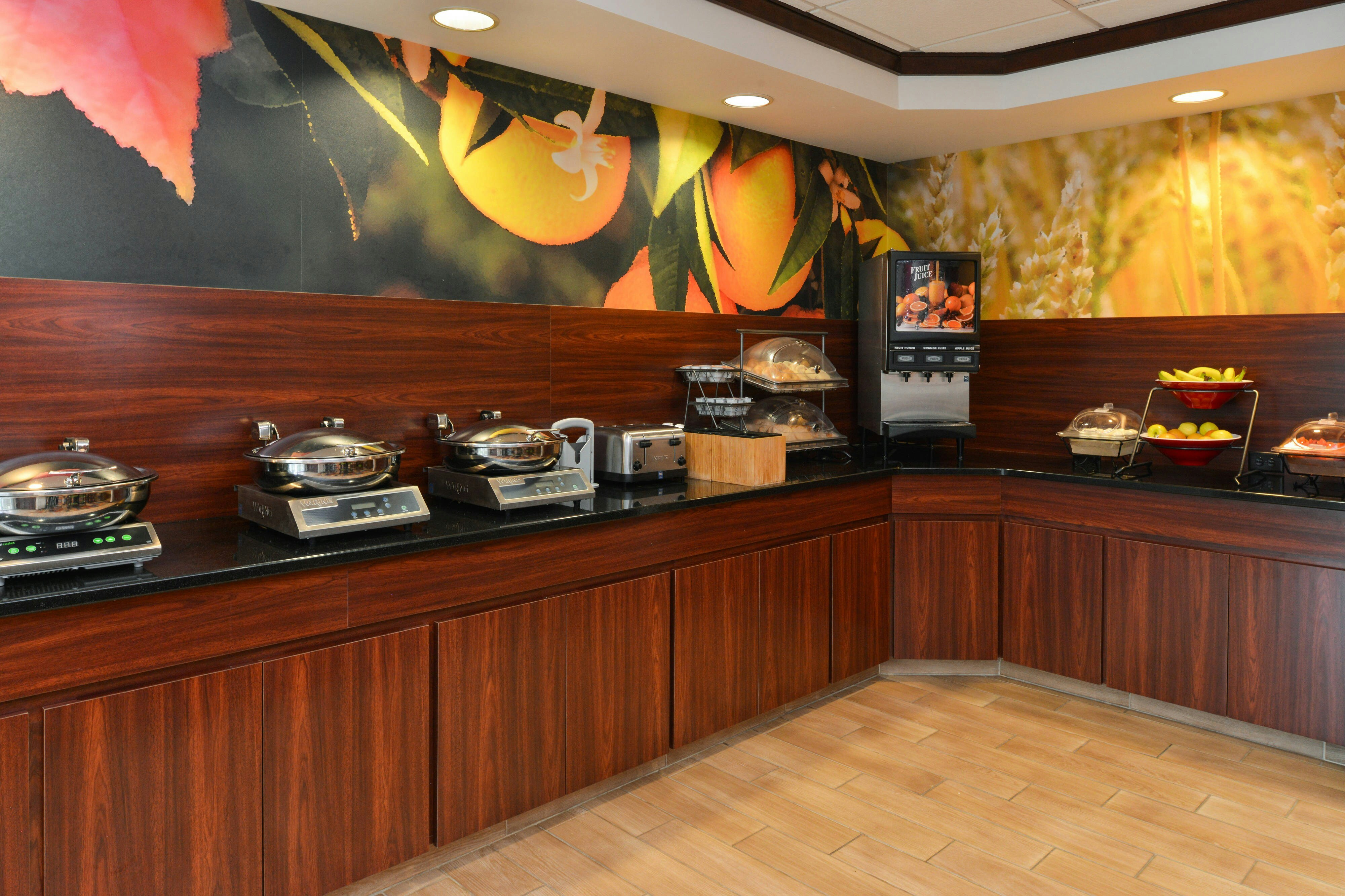 Fairfield Inn Suites By Marriott Cleveland Avon 2/22