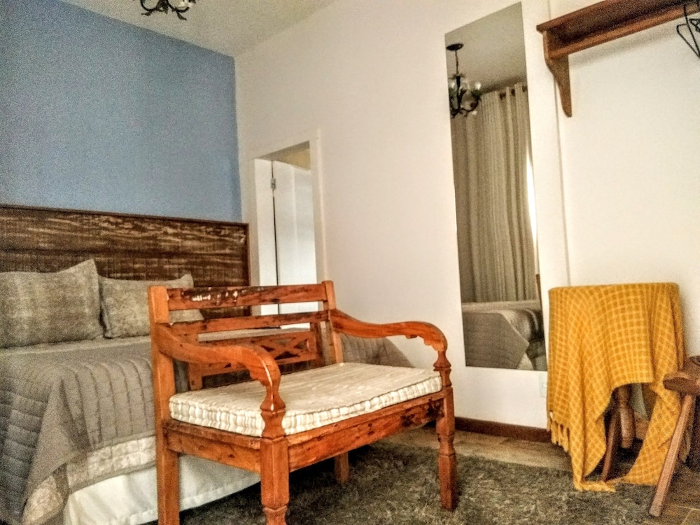 Pousada Villa Alferes 52/77