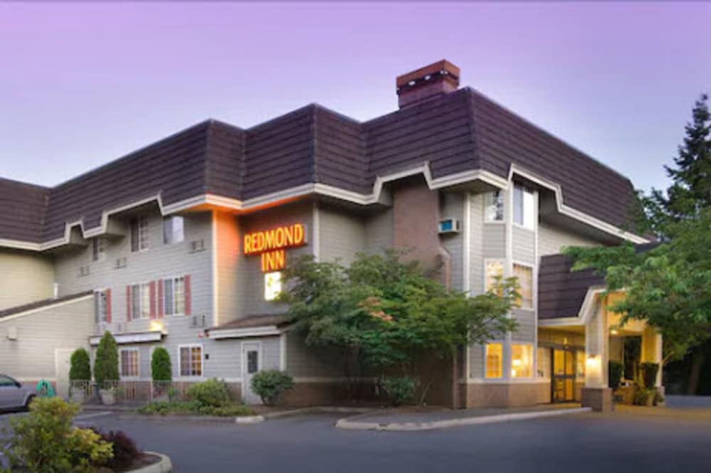 Redmond Inn 1/24
