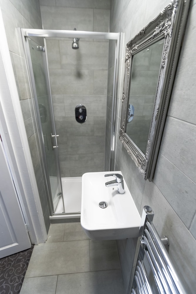 Euro Hotel Hammersmith 34/44