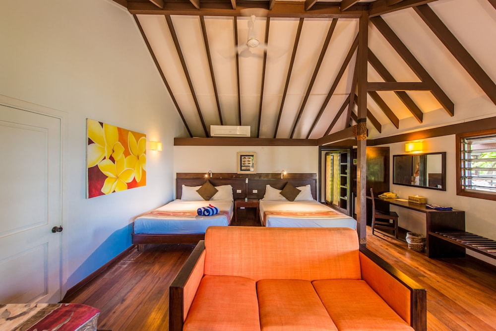 Mana Island Resort 56/78
