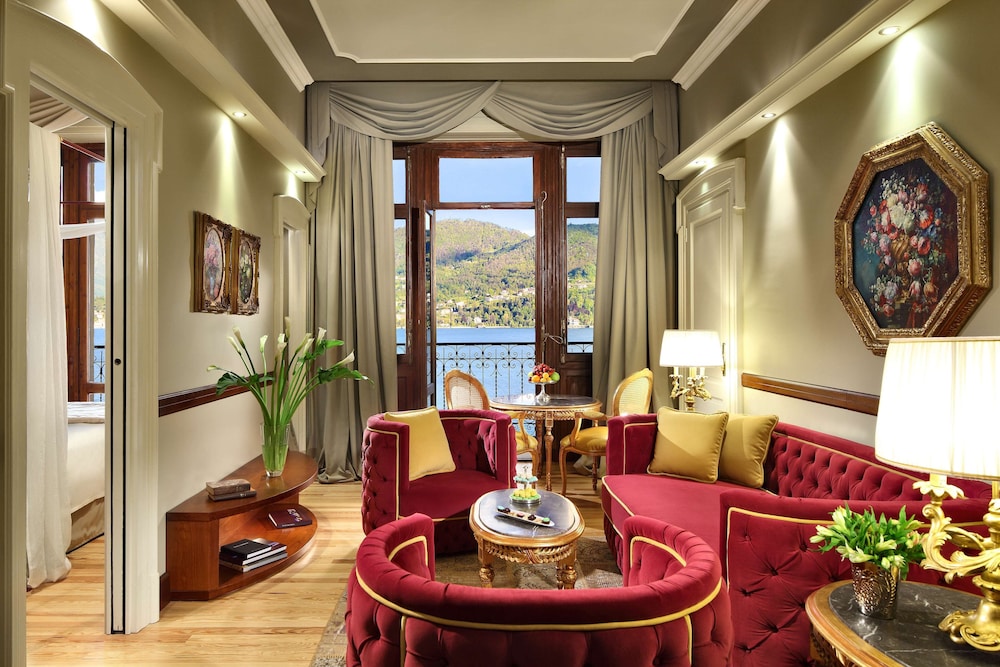 GRAND HOTEL TREMEZZO 51/76