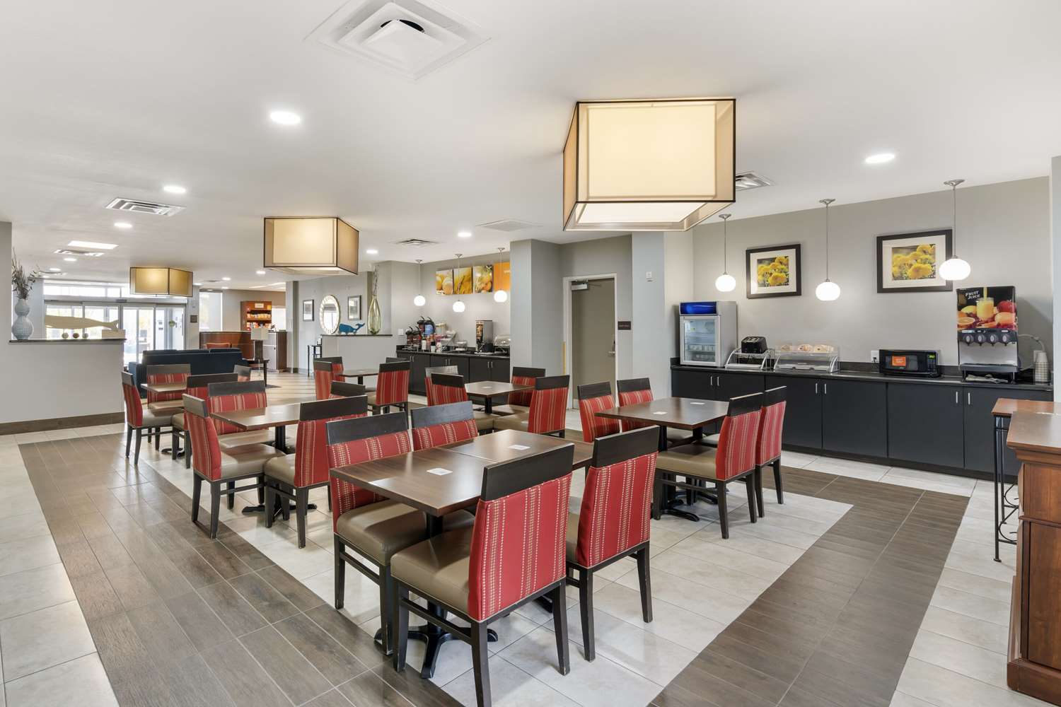 Comfort Suites West Jacksonville, FL 29/35