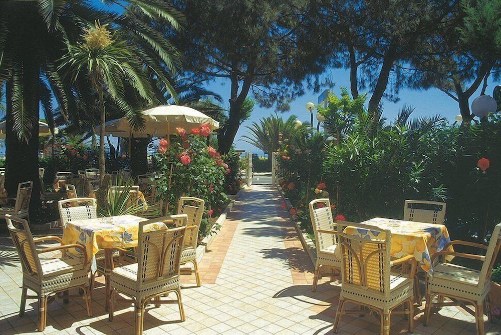 Corallo Hotel 46/57