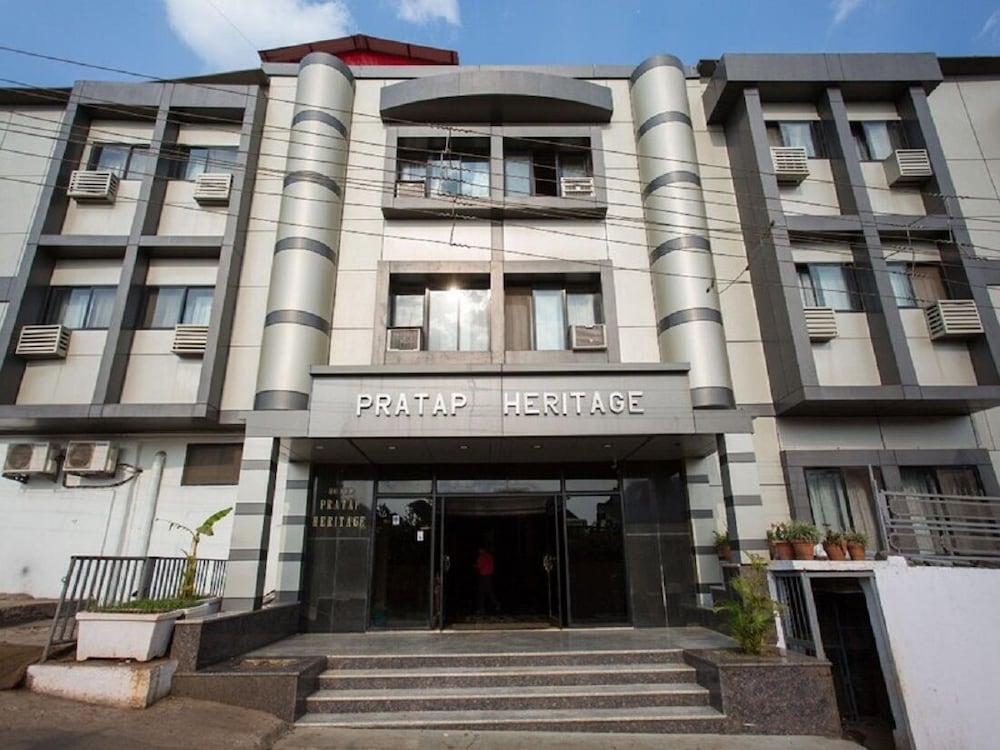 Hotel Pratap Heritage 4/50