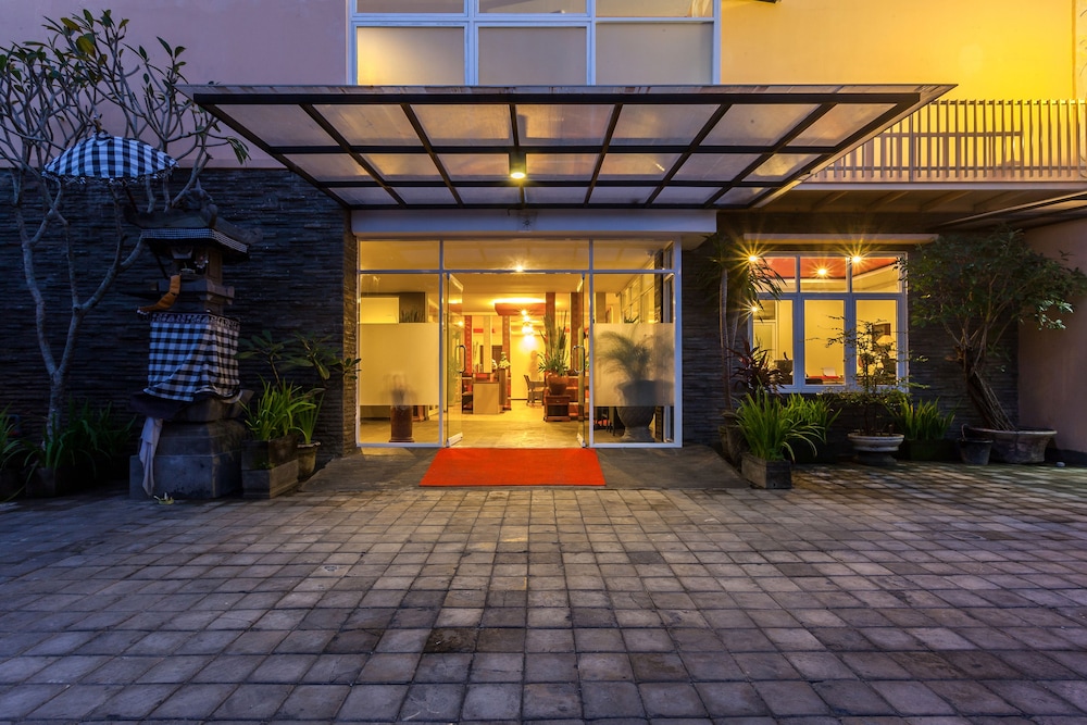 MAHATMA RESIDENCE 4/36