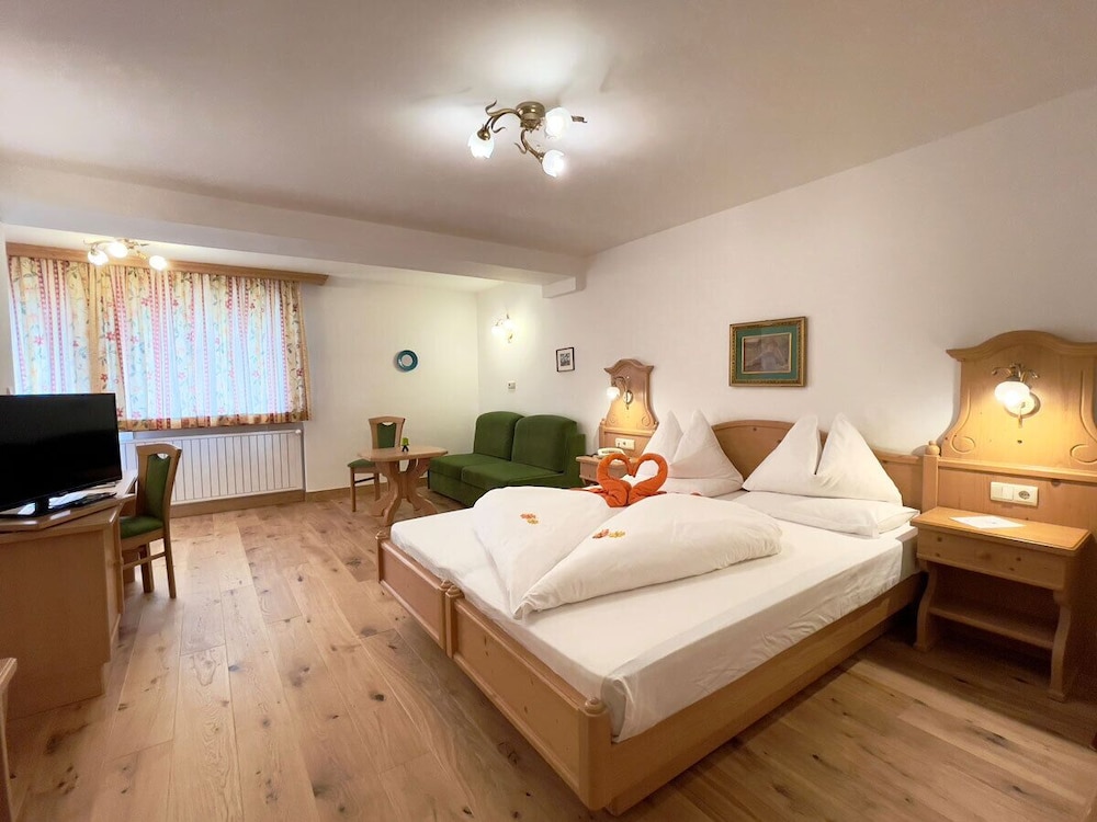 MIRABELL SILENCE & SCHLOSSHOTEL 9/50