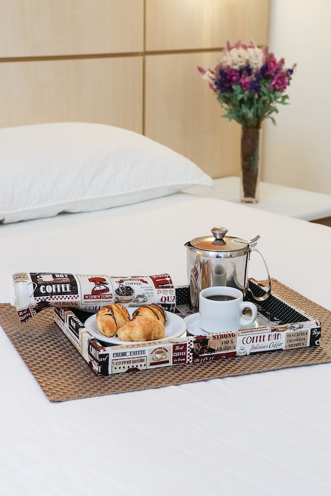 Hotel Metropolitan 36/50