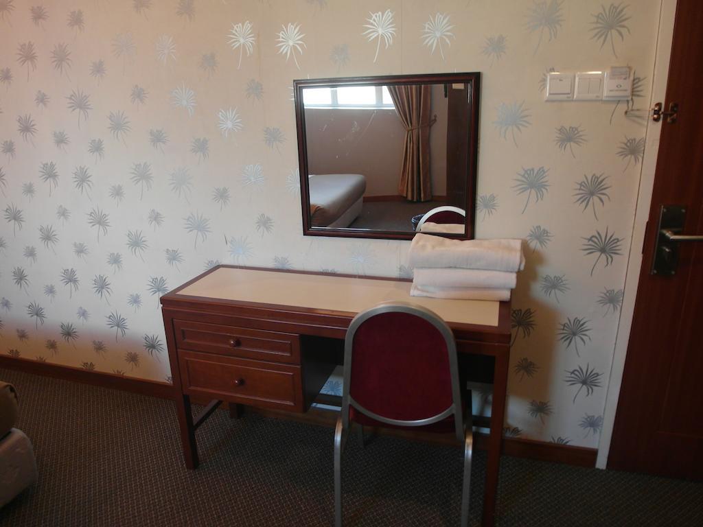 D'eastern Hotel 23/28