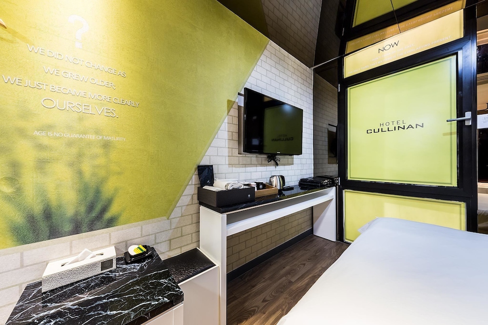 Hotel Cullinan Jongno 50/50