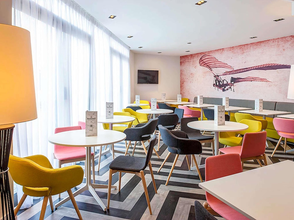 ibis Styles London Heathrow Airport 67/72