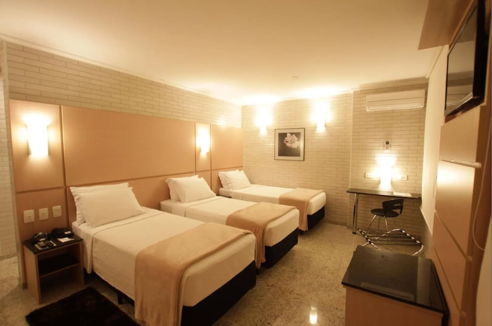 Hotel Confiance Prime Batel 10/38
