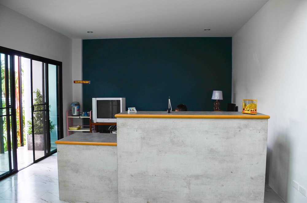 S2 Airport Residence 9/60