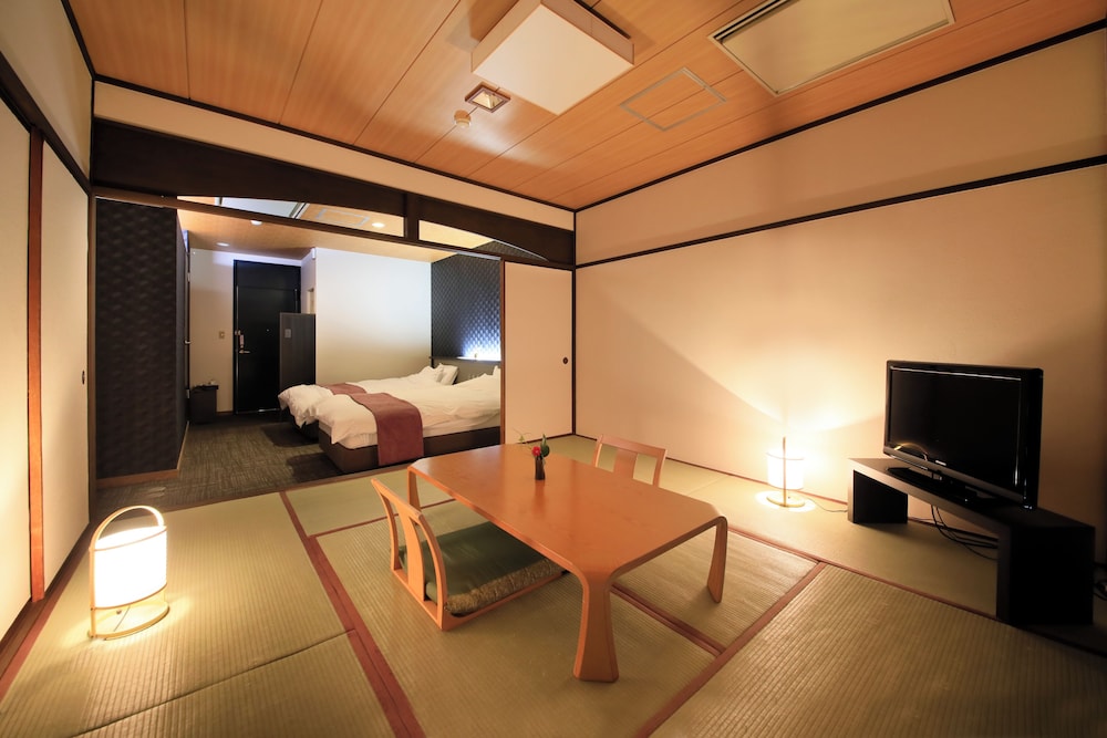 Hotel Kamogawaso 11/40