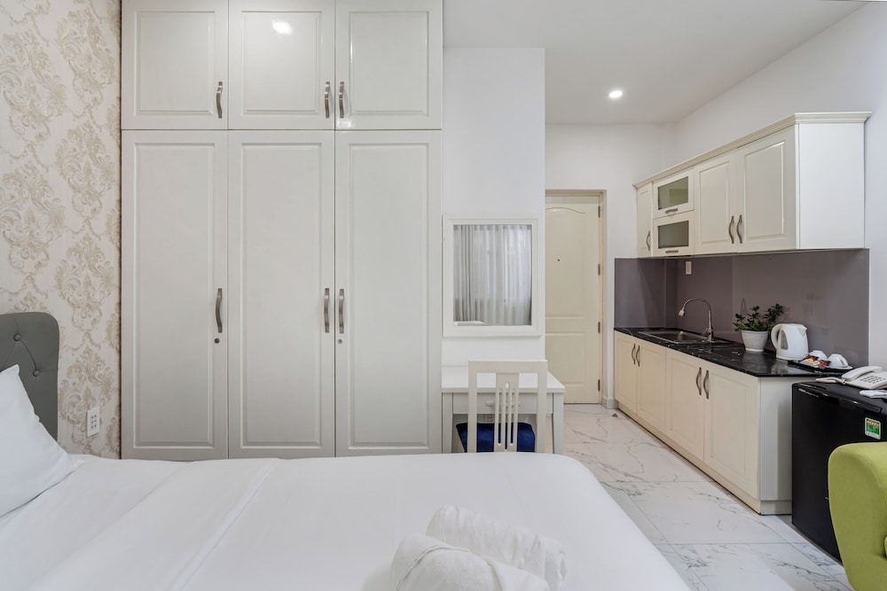 Lyna Apartment 45/46