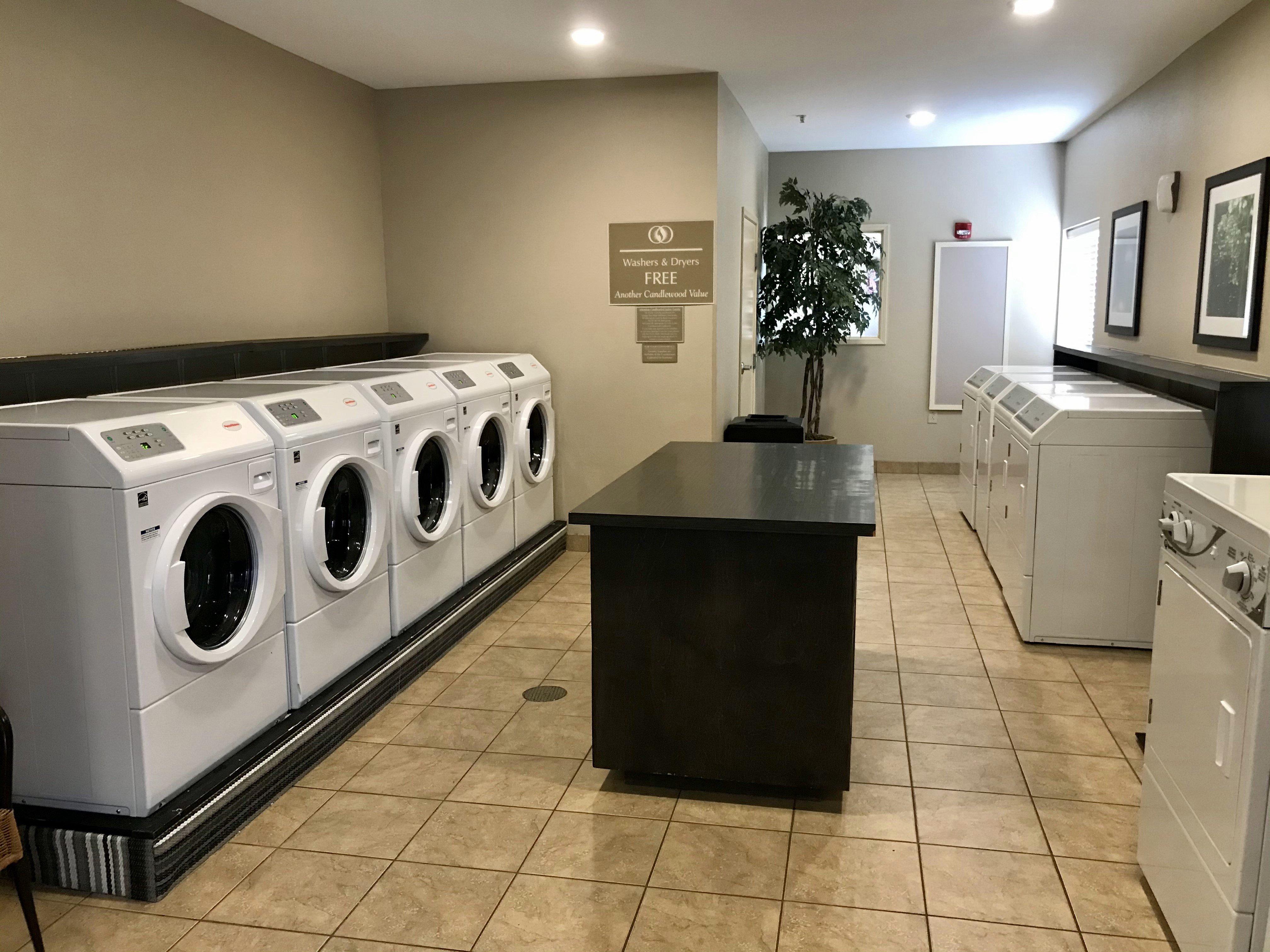 Candlewood Suites Bloomington - Normal an IHG Hotel 4/31