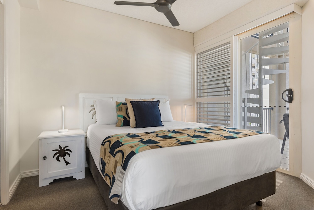 Raffles Mooloolaba 19/70