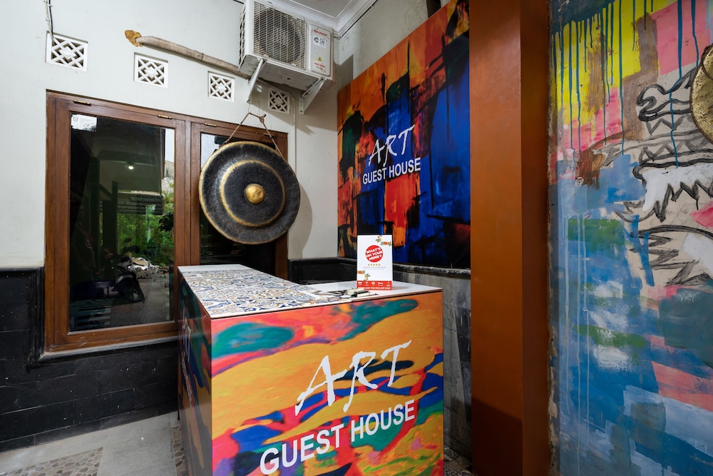 OYO 2285 Art Guest House Syariah 41/45