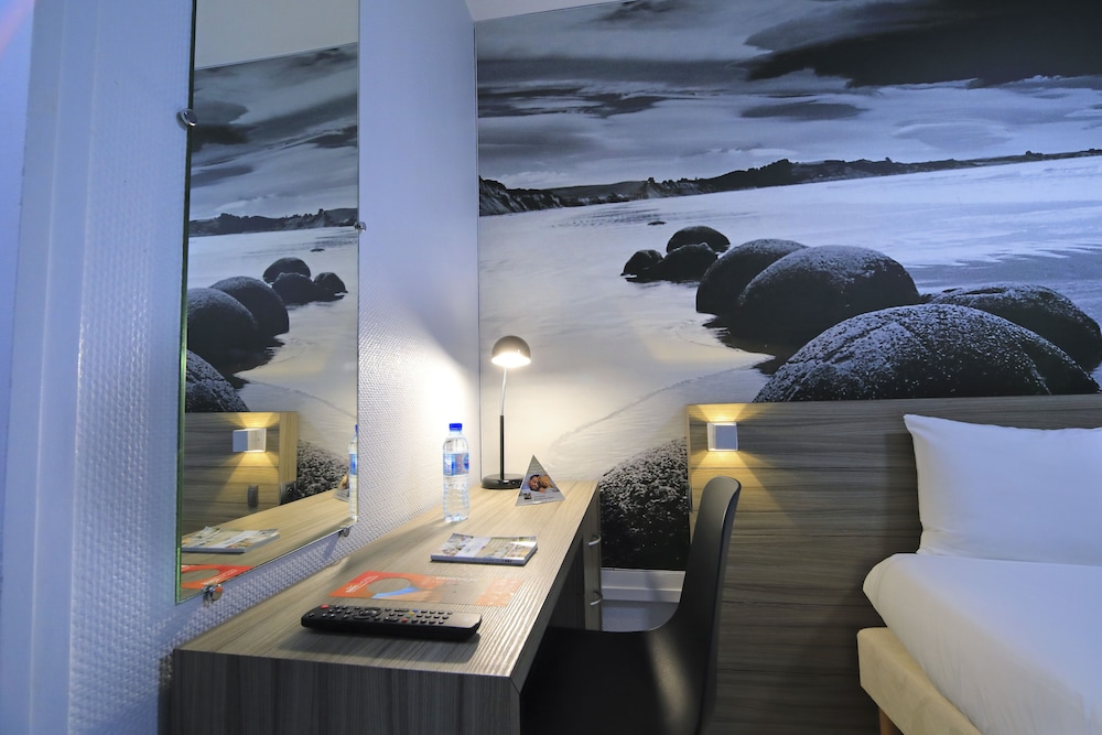 Brit Hotel Essentiel Dunkerque Gravelines 17/34