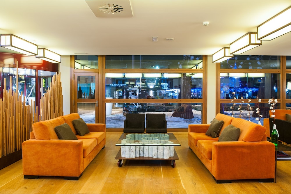 Sommos Hotel Aneto 30/50