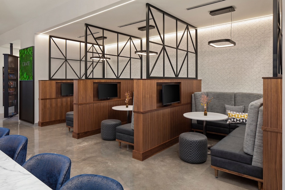 Courtyard by Marriott St. Paul Downtown 20/50