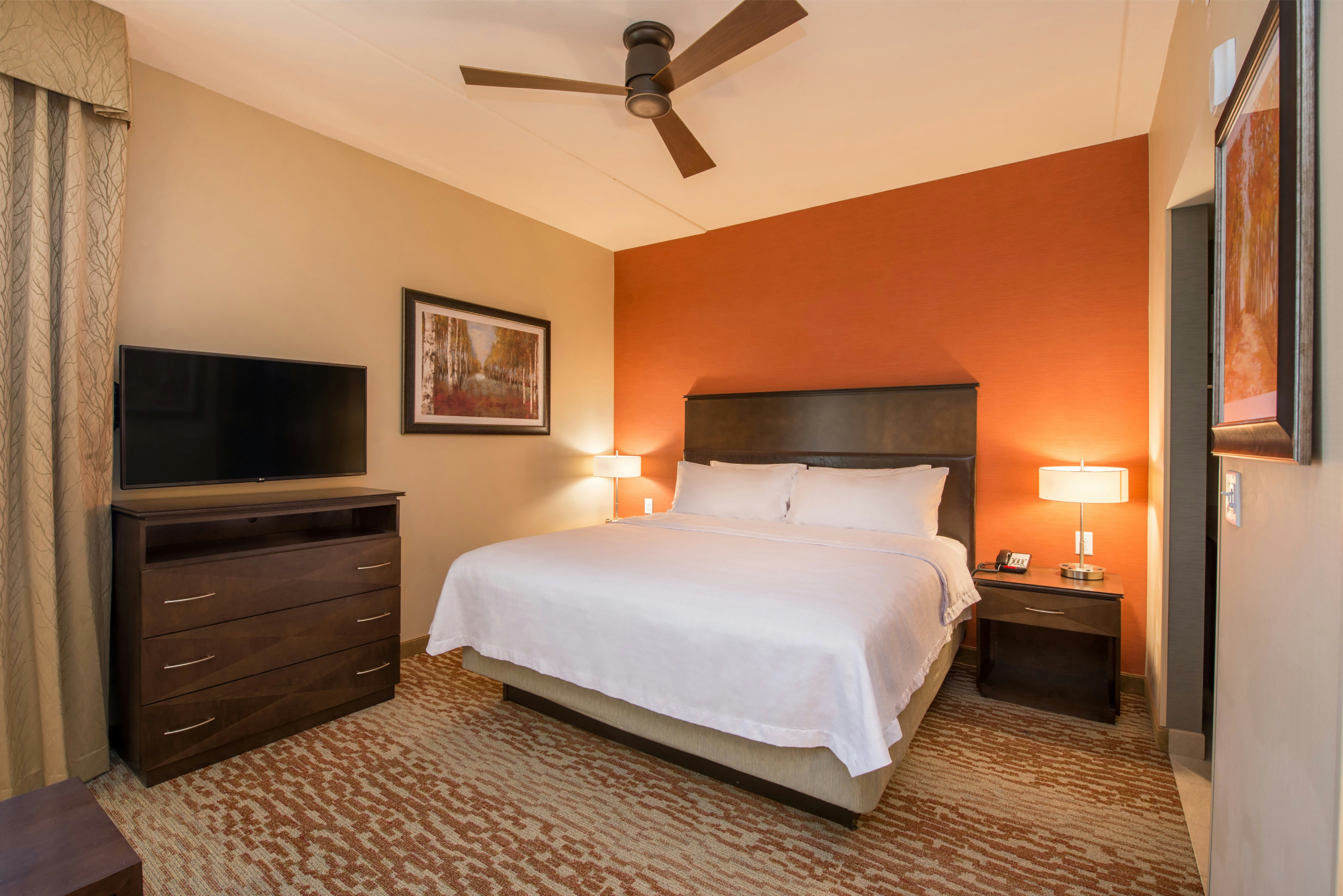 Studio, Suite, King Bed