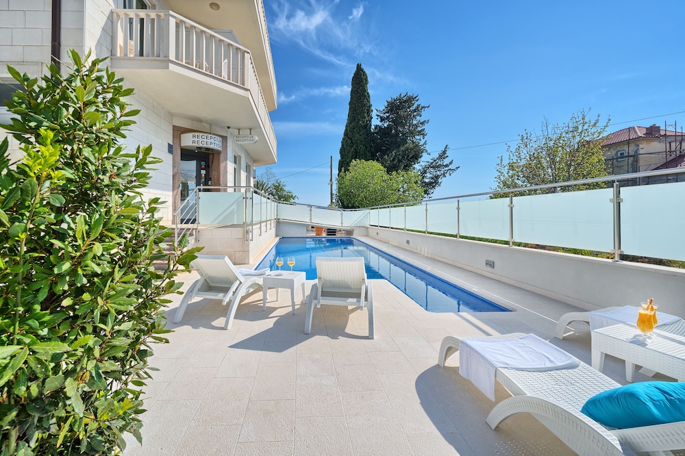 Hotel Riva 20/48