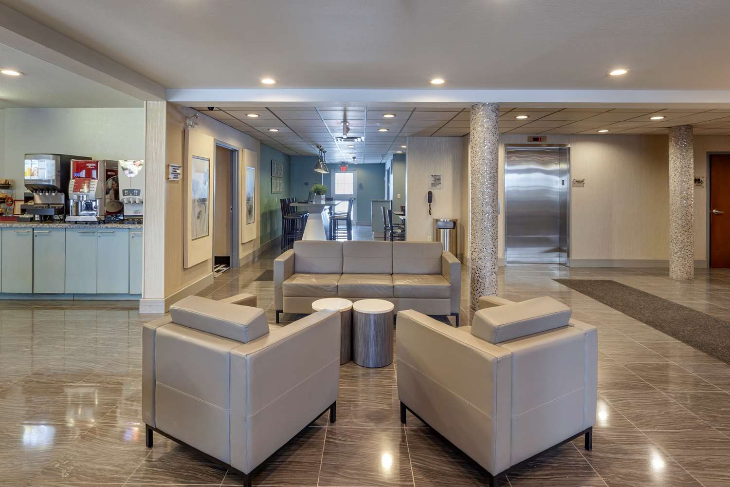 Best Western Plus Woodstock Inn & Suites 9/22