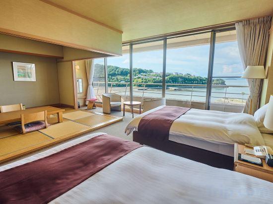 Semi Western, Style, Twin Beds, 3 Futon Beds, Outdoor Bath, Main Building