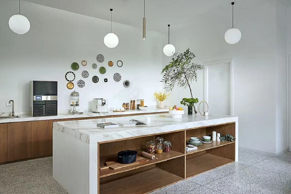 basePLUS-BINJIANG Serviced Apartment 7/41