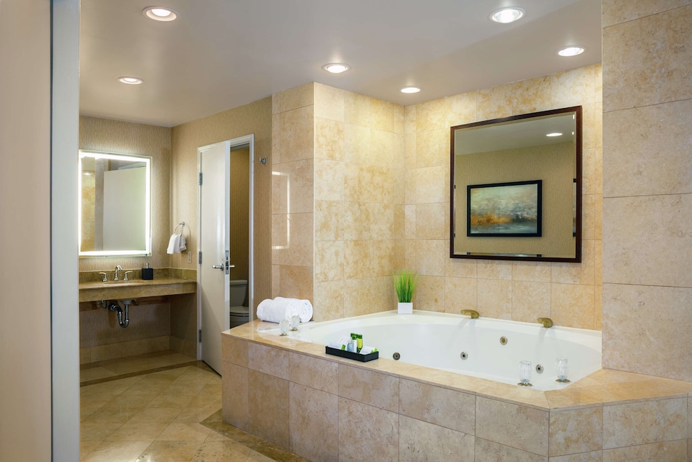 Doubletree By Hilton Sonoma Wine Country 20/63