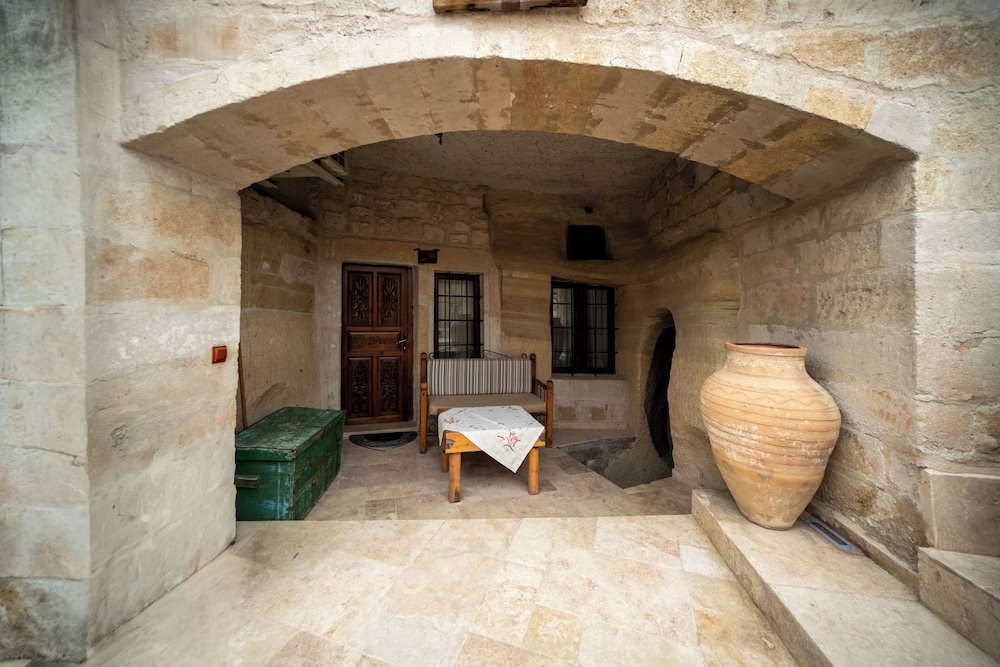 Divan Cave House 42/76