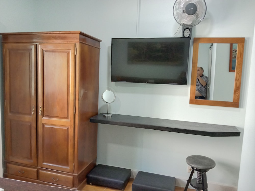 RESIDENCIAL FARIA GUIMARAES 8/68