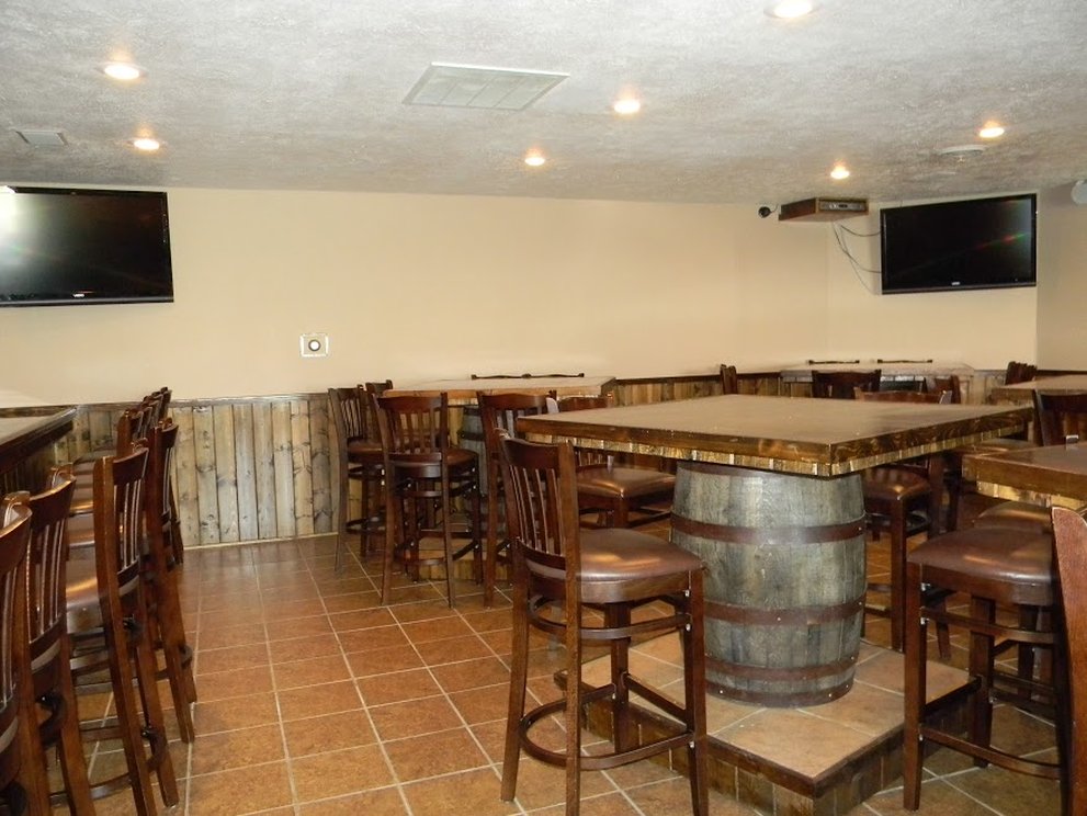 Boarders Inn & Suites by Cobblestone Hotels - Munising 44/51