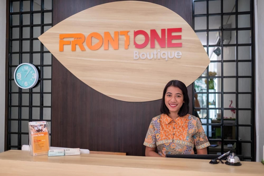 Three Eight Front One Boutique Batu 56/64