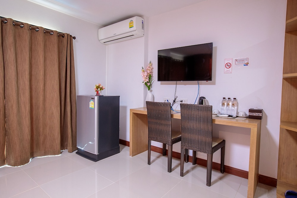 Huen Jao Ban Hotel 54/69