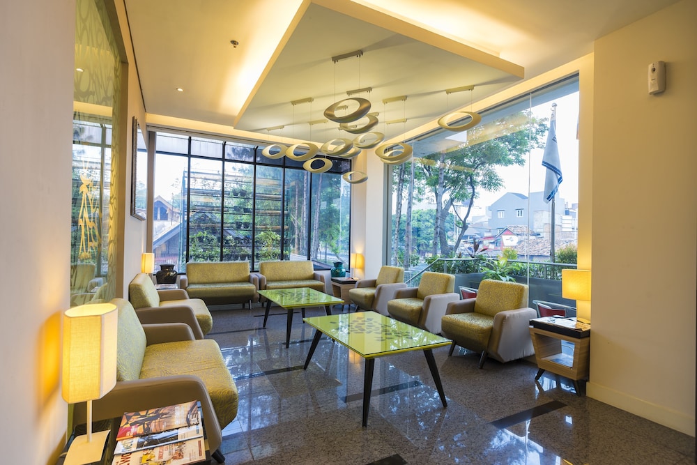 Royal City Hotel 39/55