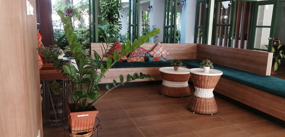 The Greenery Hotel 37/54