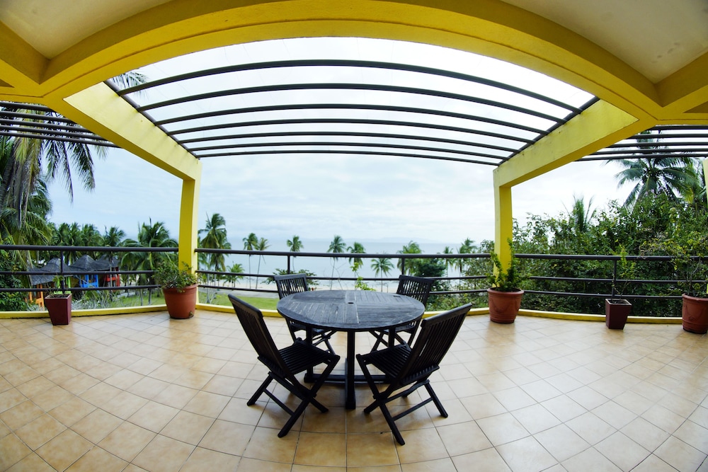 Altamar Beach Resort 51/62