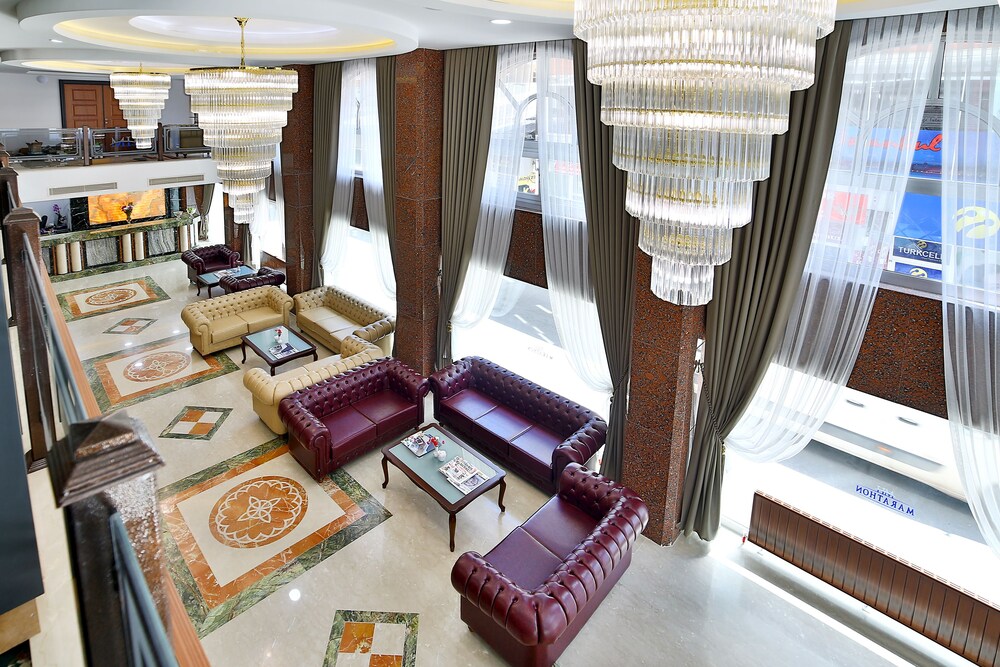 Marathon Hotel 19/39