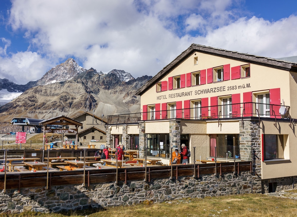 Hotel Schwarzsee 4/43