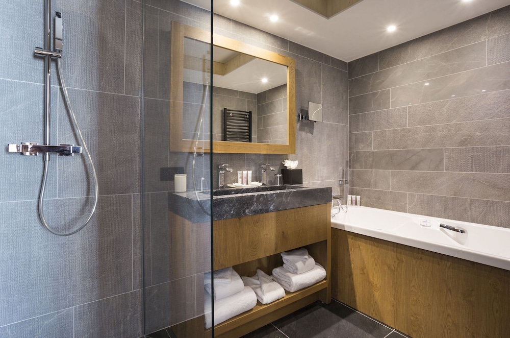 Hotel Alparena and Spa 50/50