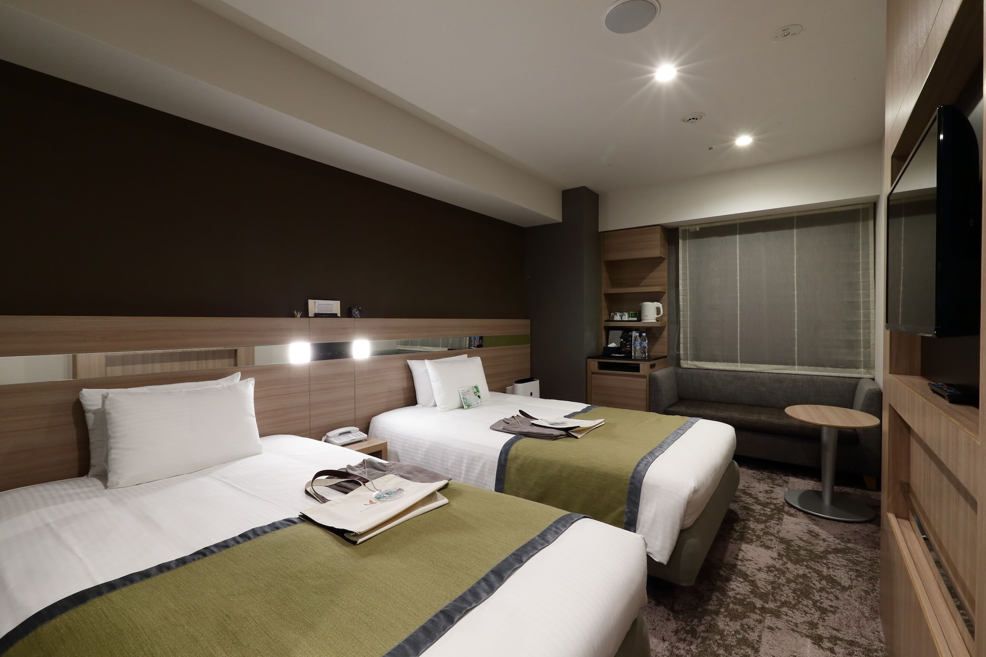 Room, Twin Beds, Almont Hotel Sendai 4/8