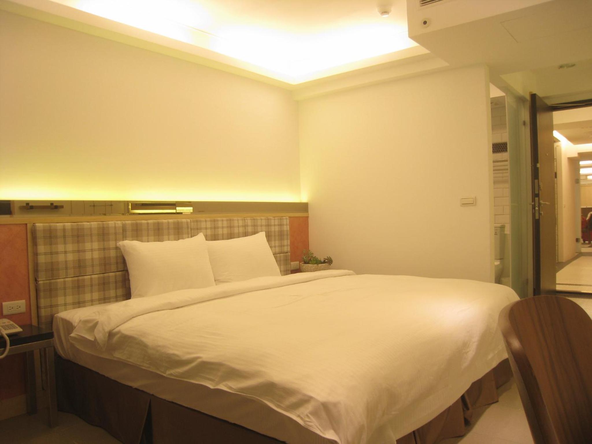 Formosa Boulevard Station Garden Hotel 4/50