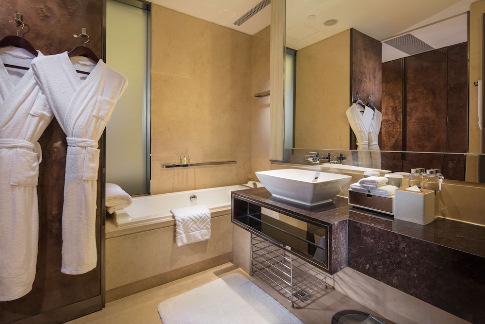 Hilton Guangzhou Tianhe 14/79