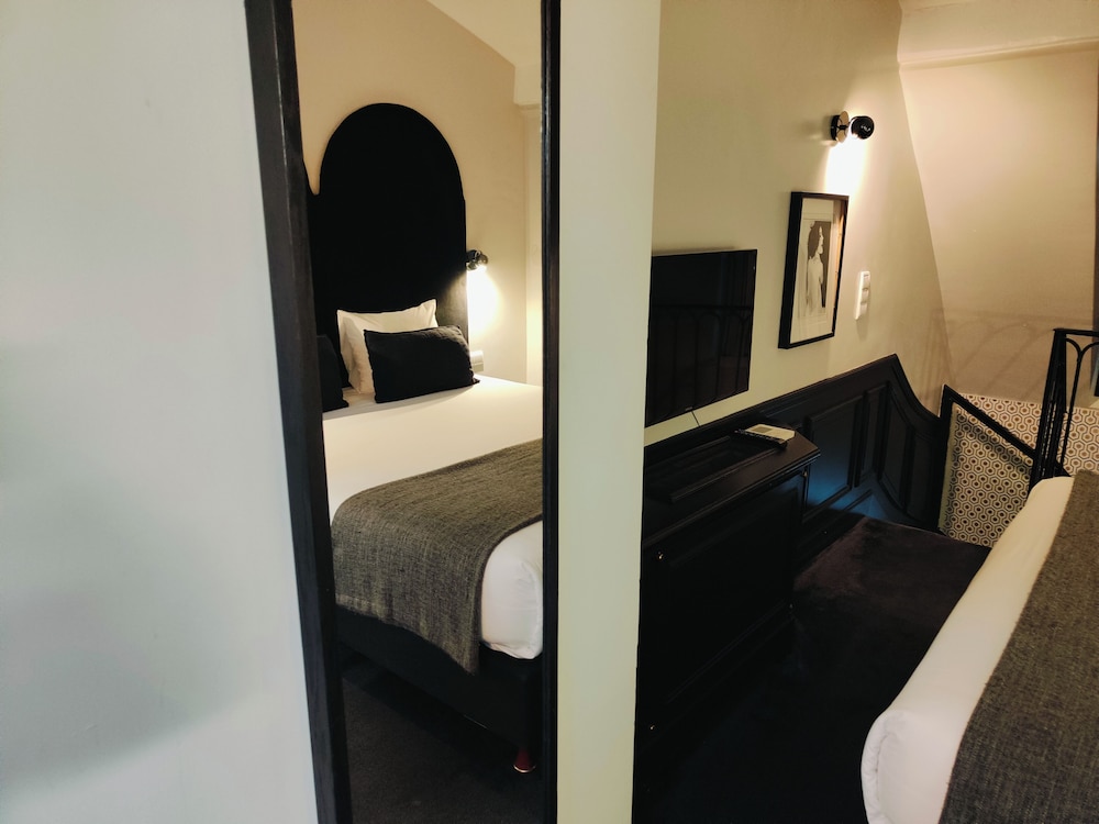 Hotel Noir 59/59